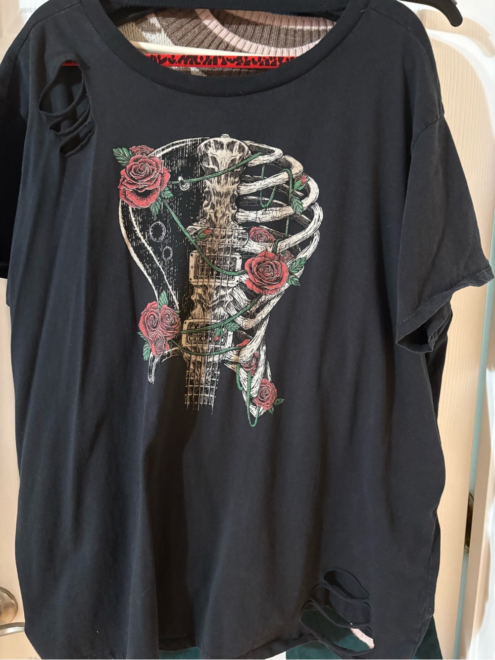 Torrid Black Women's Short-Sleeve Tee with Rose & Guitar Ribcage open back